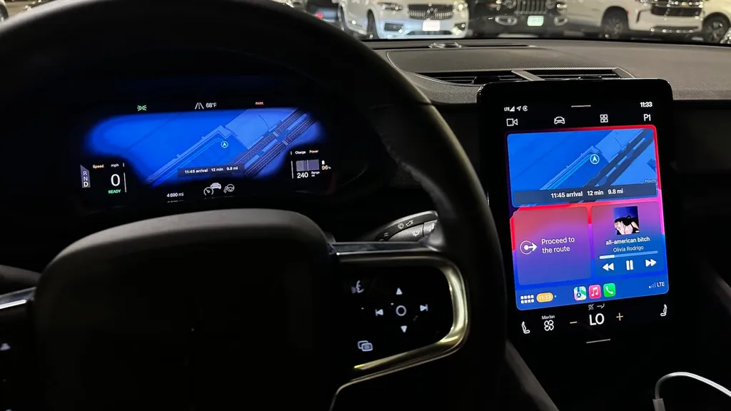 ポールスターCEO、CarPlayのサポート継続を約束：「顧客に選択肢を与えることが重要」c